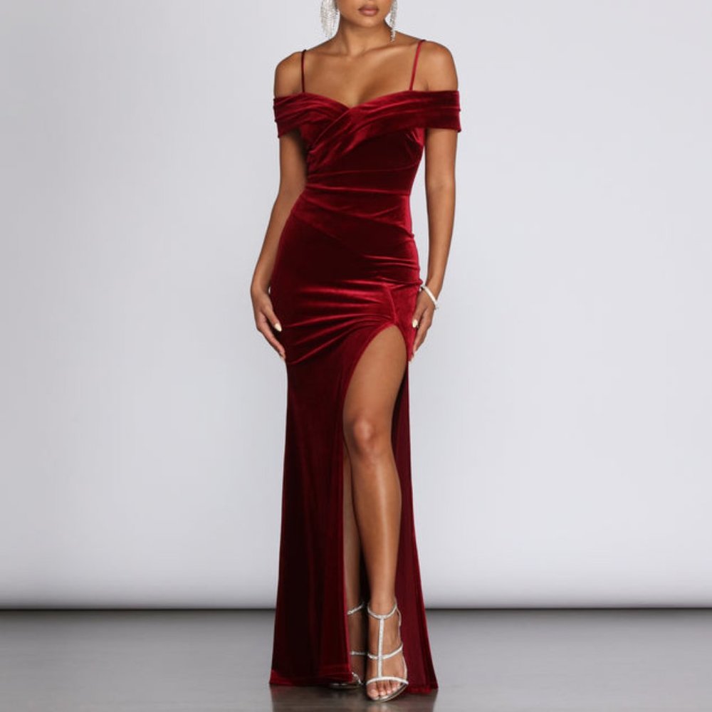 Windsor Side-Slit Red Velvet Dress (Size M)